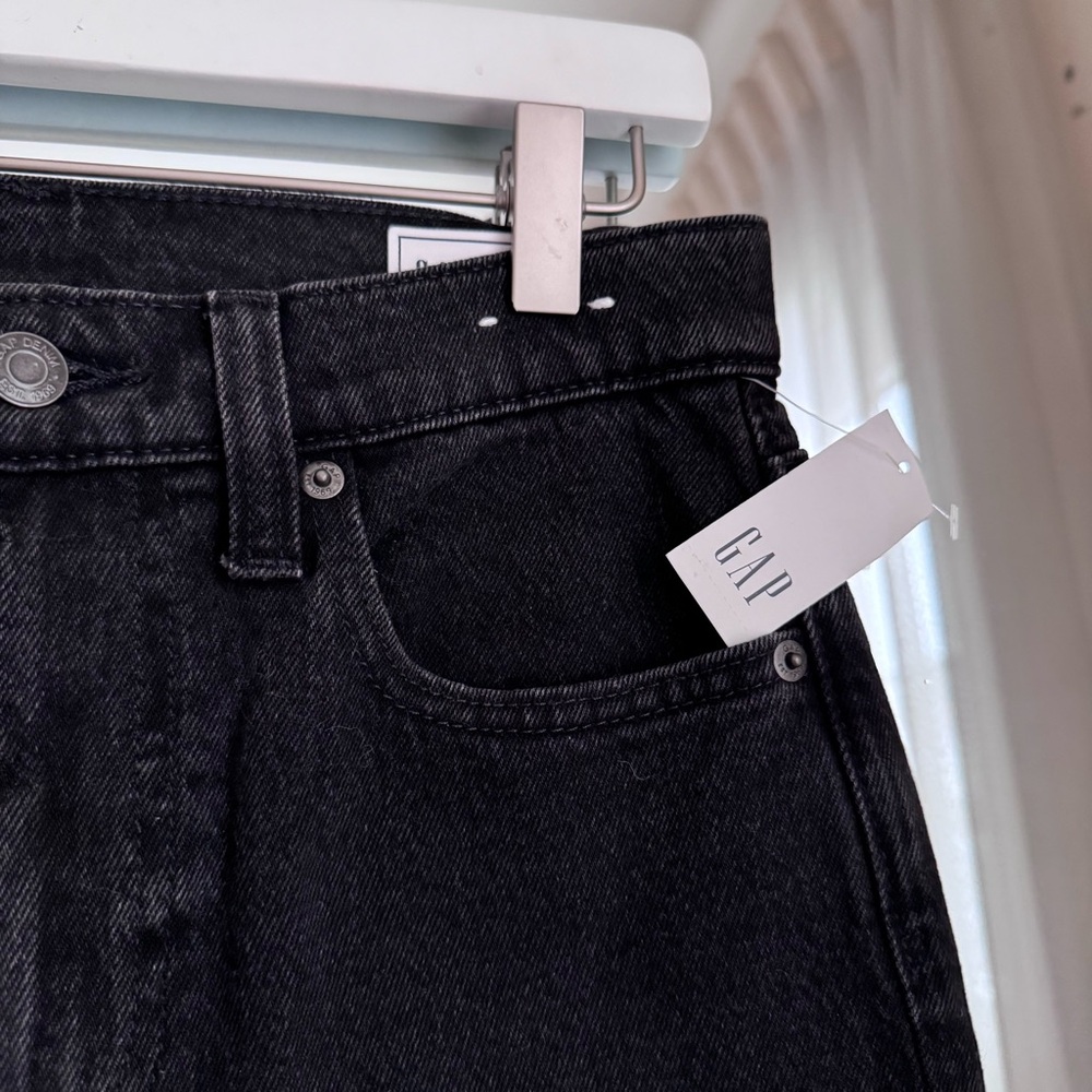 GAP Washed Black Denim 90’s Straight Cropped High Rise Jeans Size 27/4 PETITE - Picture 3 of 9